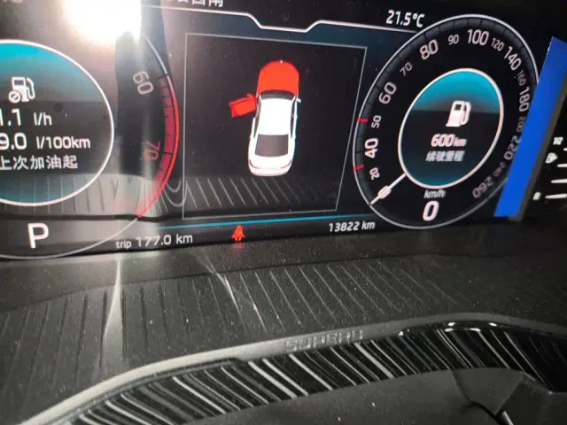 Skoda Superb — Фото автомобиля 13