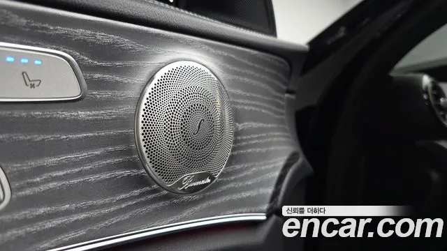 Mercedes-Benz E-Class W213 — Фото автомобиля 23