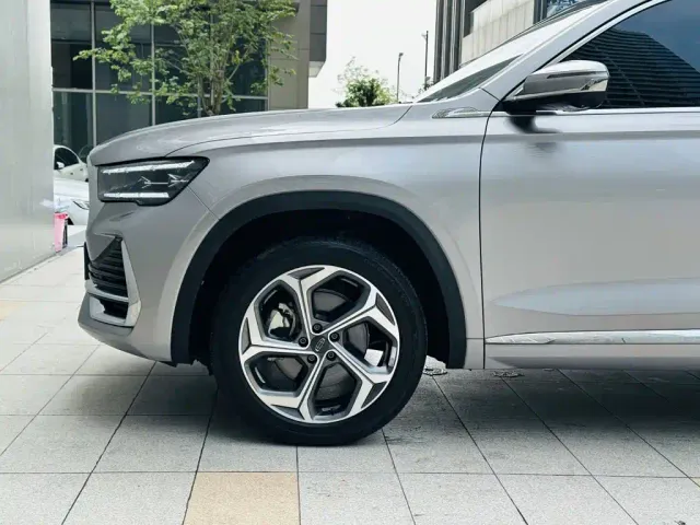 Geely Xingyue L — Фото автомобиля 22