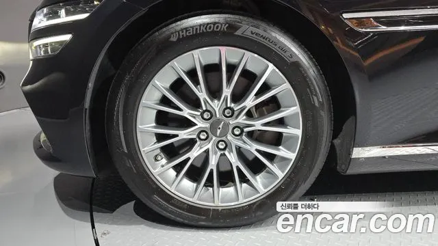 Genesis G80 RG3 — Фото автомобиля 5