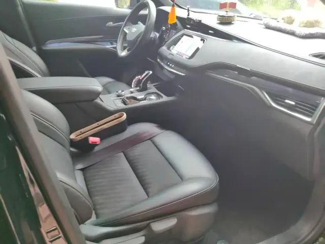 Cadillac XT4 — Фото автомобиля 15