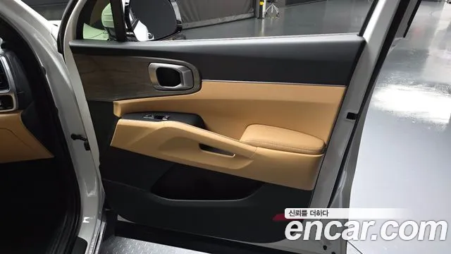 Kia Sorento Sorento 4-е поколение Дизель 2.2 2WD — Фото автомобиля 24