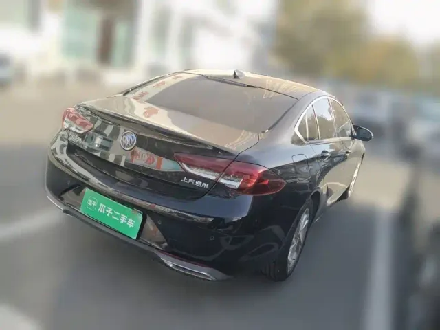 Buick Regal — Фото автомобиля 4