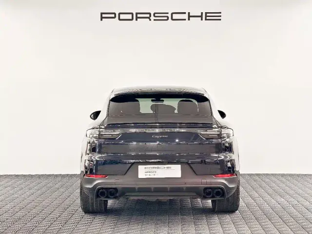 Porsche Cayenne — Фото автомобиля 7