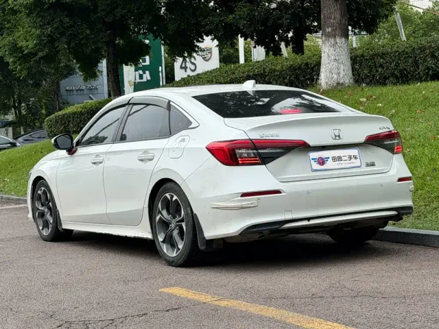 Honda Civic — Фото автомобиля 4