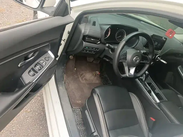 Nissan Sylphy — Фото автомобиля 15