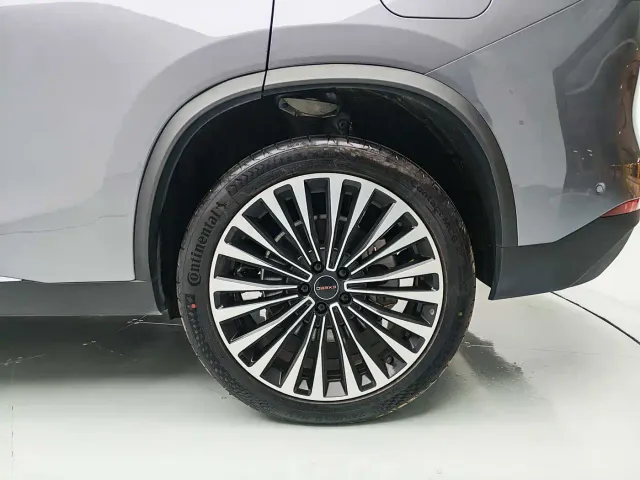 Exeed Starway E05 — Фото автомобиля 10