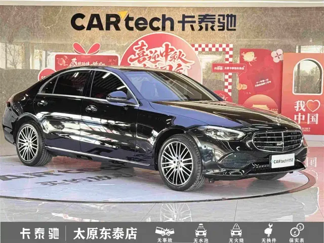 Mercedes-Benz C-Class — Фото автомобиля 3