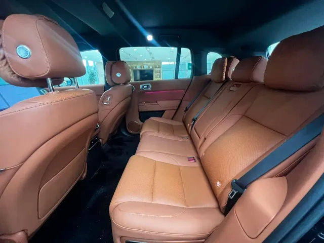 Li Auto L7 — Фото автомобиля 6