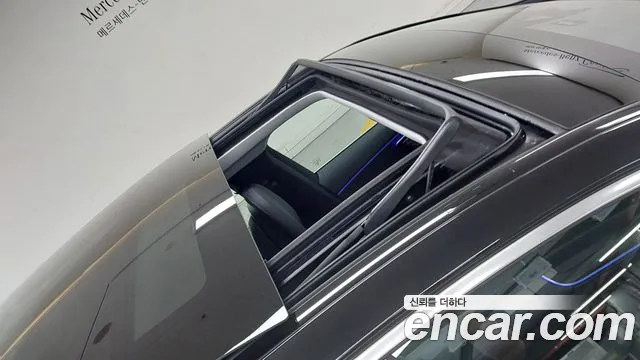 Mercedes-Benz E-Class W214 — Фото автомобиля 12
