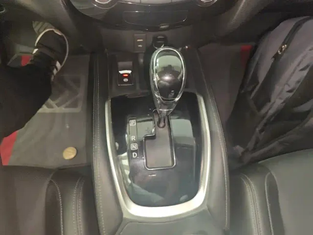 Nissan X-Trail — Фото автомобиля 5