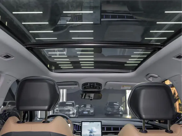 Geely Boyue L — Фото автомобиля 17