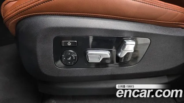 BMW X7 — Фото автомобиля 23