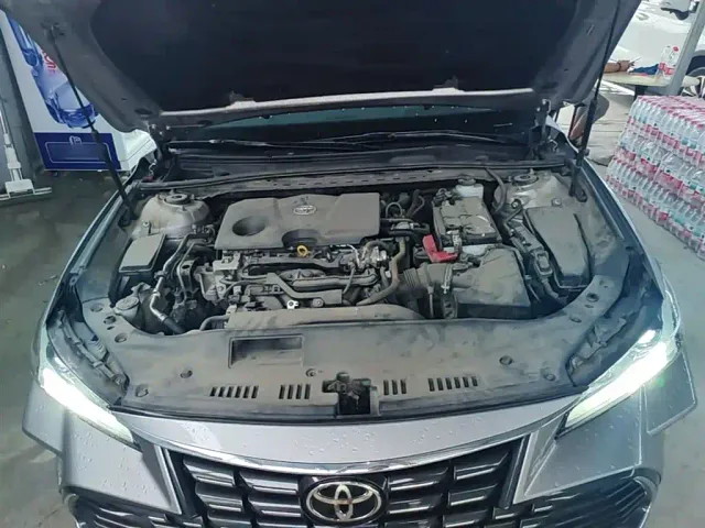 Toyota Avalon — Фото автомобиля 19