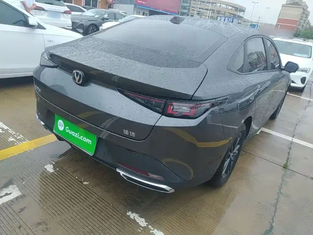 Changan Lamore — Фото автомобиля 6