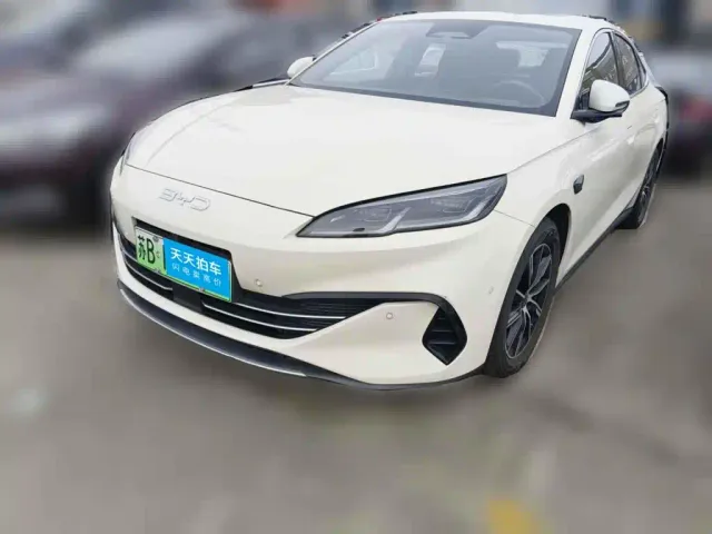 Фотография автомобиля — BYD Seal 06