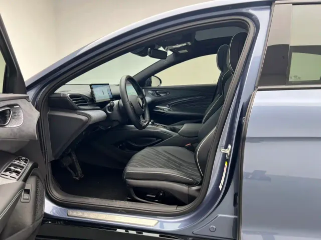 BYD Seal — Фото автомобиля 16