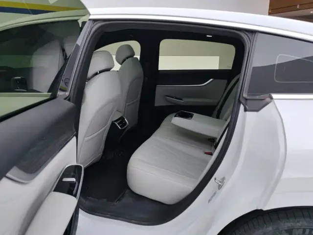 Changan Qiyuan A07 — Фото автомобиля 11