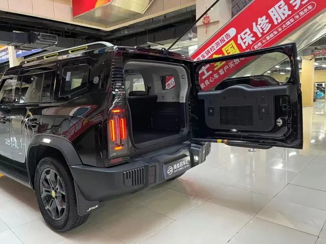 Jetour T2 — Фото автомобиля 16
