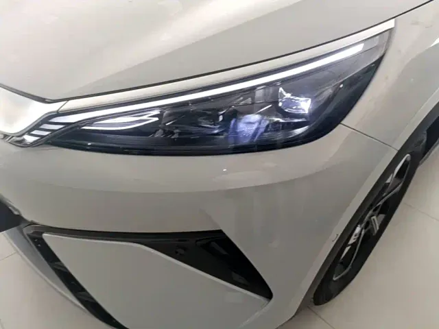 BYD Yuan PLUS — Фото автомобиля 23