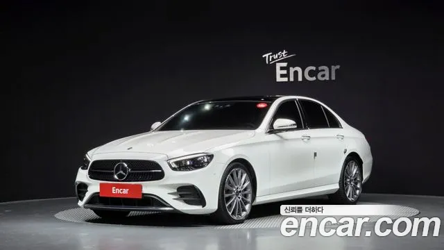 Фотография автомобиля — Mercedes-Benz E-Class W213