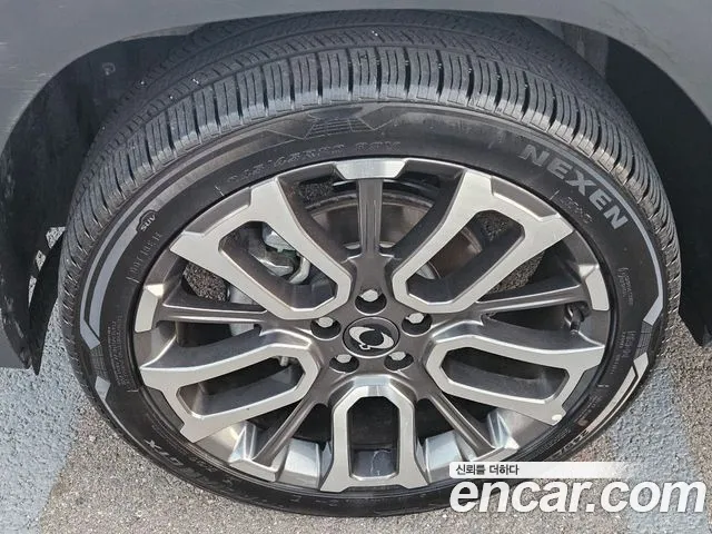 KGM Torres — Фото автомобиля 5