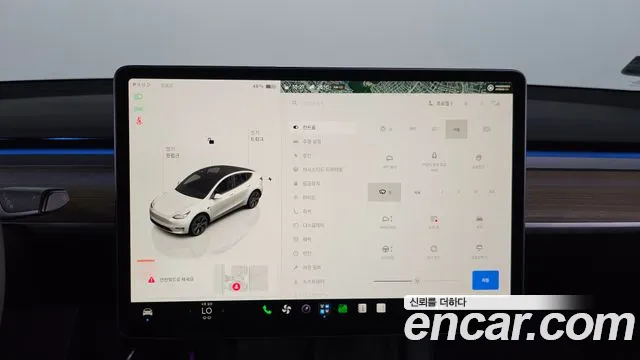 Tesla Model Y — Фото автомобиля 18