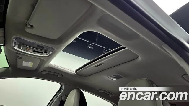 Hyundai AVANTE Avante (CN7) — Фото автомобиля 18