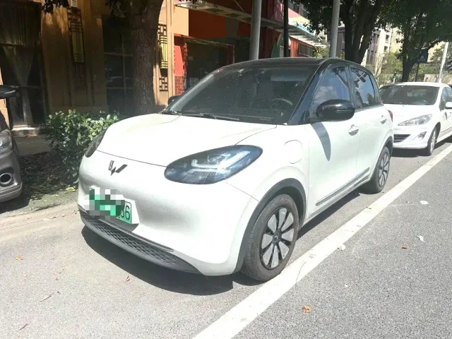 Фотография автомобиля — Wuling Bingo