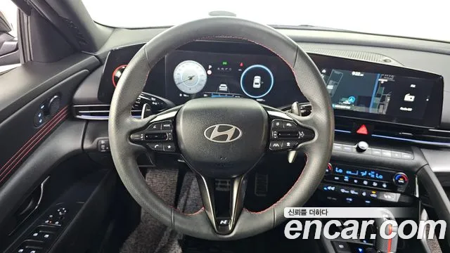Hyundai AVANTE Новый Avante (CN7) — Фото автомобиля 12