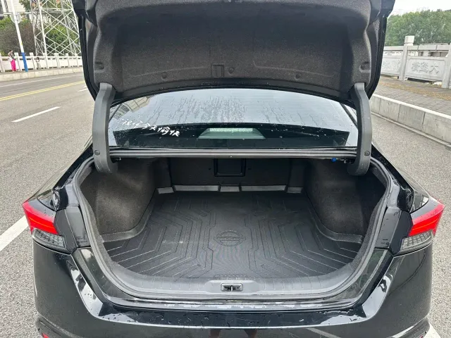 Nissan Teana — Фото автомобиля 11