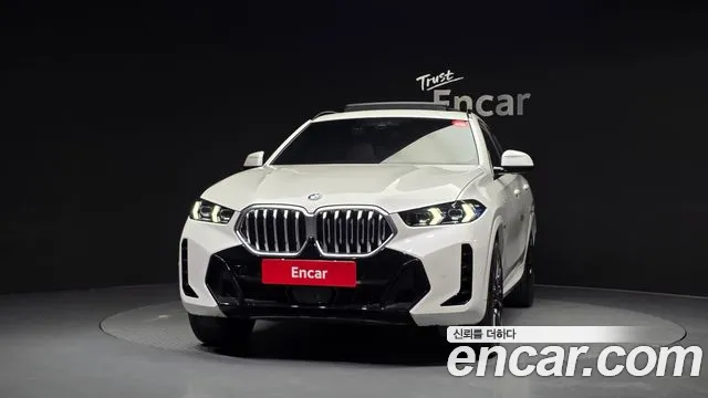 BMW X6 xDrive40i M Sport — Фото автомобиля 3