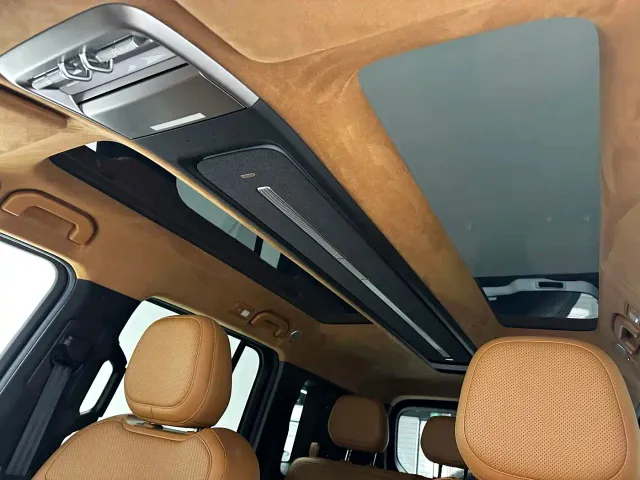 iCAR V27 — Фото автомобиля 16