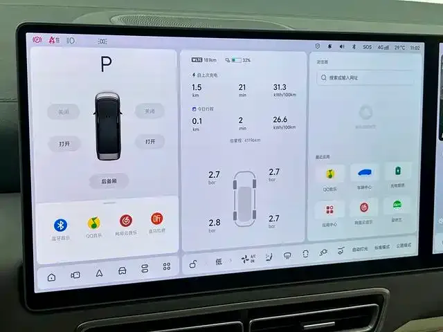 Li Auto MEGA — Фото автомобиля 12
