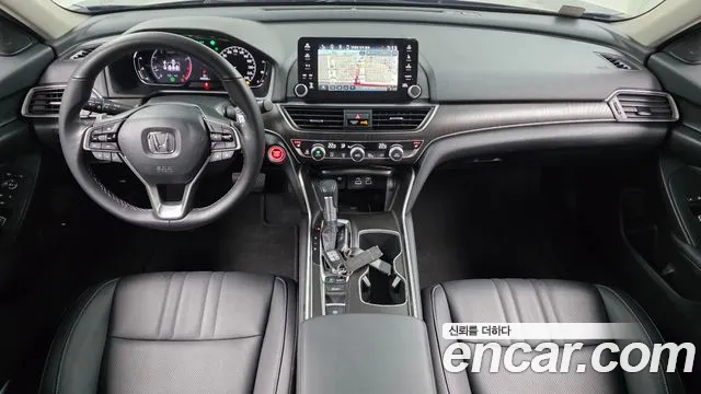 Honda Accord Accord 10 поколение 1.5 Turbo — Фото автомобиля 6