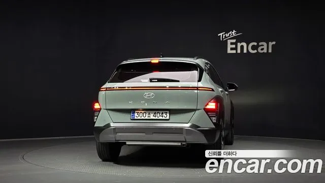 Hyundai Kona Kona (SX2) Бензин 2.0 2WD — Фото автомобиля 4