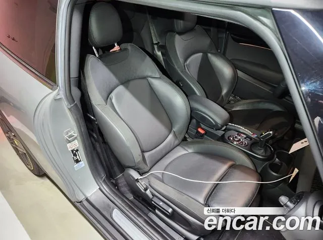 MINI Cooper Cooper Electric — Фото автомобиля 6