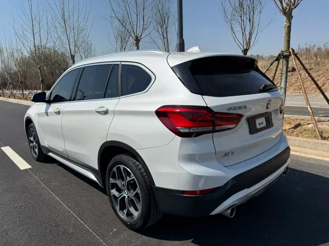 BMW X1 — Фото автомобиля 8
