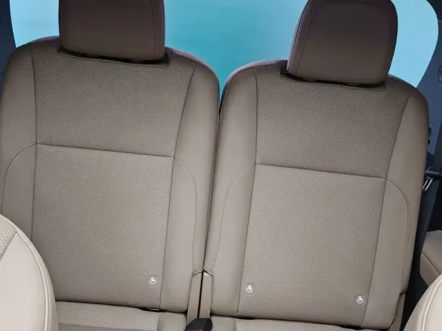 Li Auto Li L8 2025 Max Smart Renewal Edition — Фото автомобиля 21