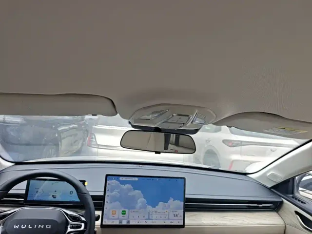 Wuling Starlight — Фото автомобиля 14