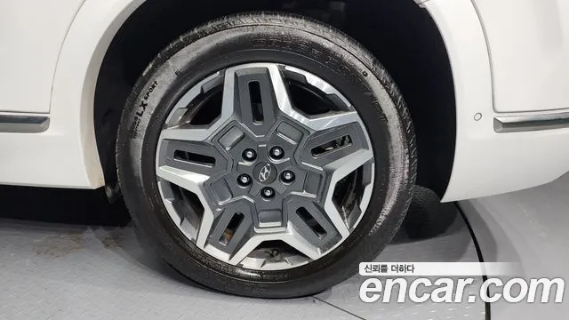 Hyundai Santafe — Фото автомобиля 5