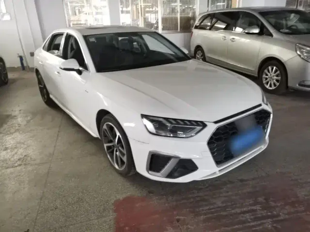 Audi A4L — Фото автомобиля 3