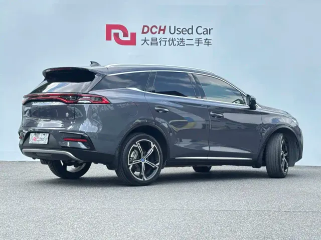 BYD Tang — Фото автомобиля 4