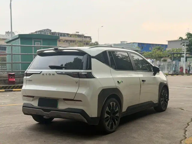 GAC Aion Y — Фото автомобиля 7
