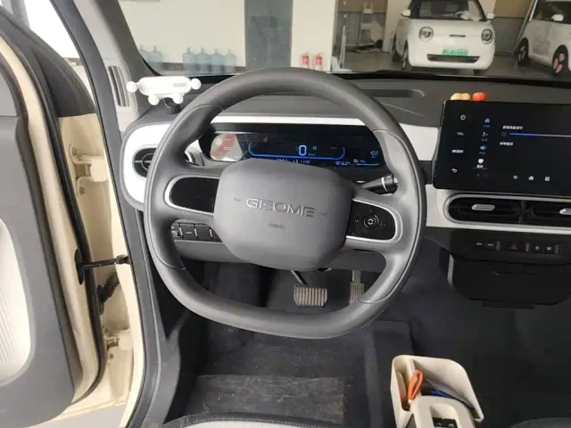 Geely Panda — Фото автомобиля 10