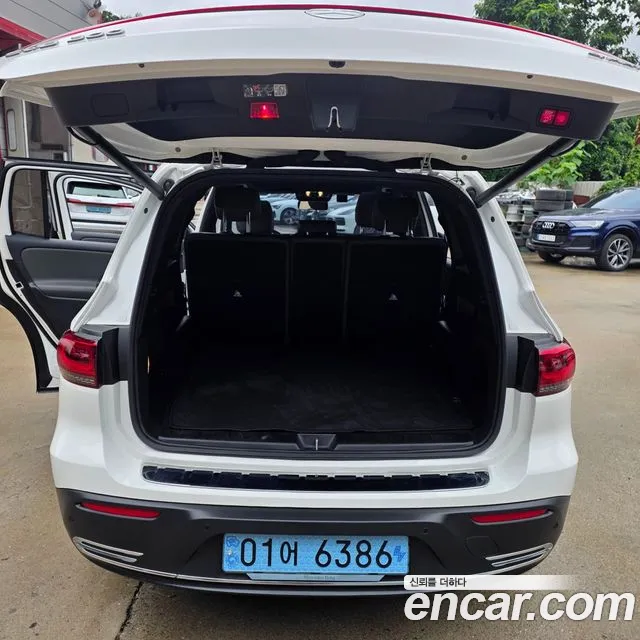 Mercedes-Benz EQB X243 — Фото автомобиля 16