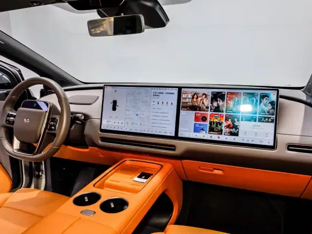 Li Auto i8 — Фото автомобиля 26