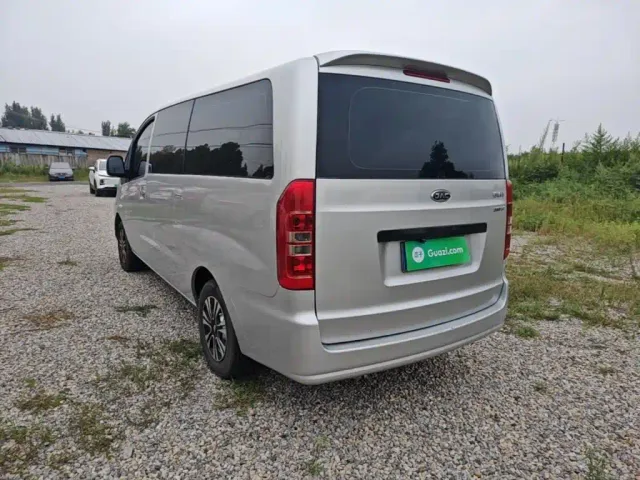 JAC Refine M3 — Фото автомобиля 4