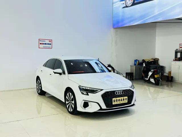 Фотография автомобиля — Audi A3