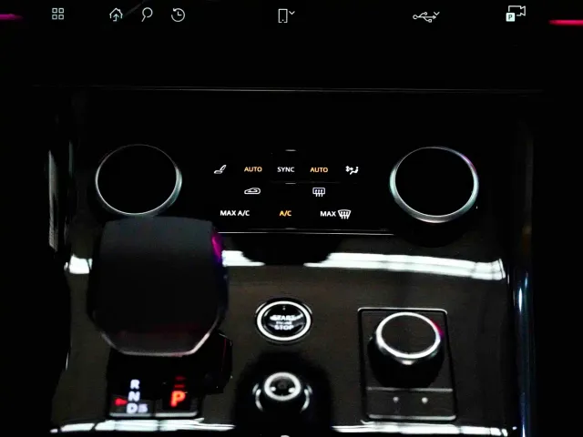 Land Rover Range Rover Sport — Фото автомобиля 17